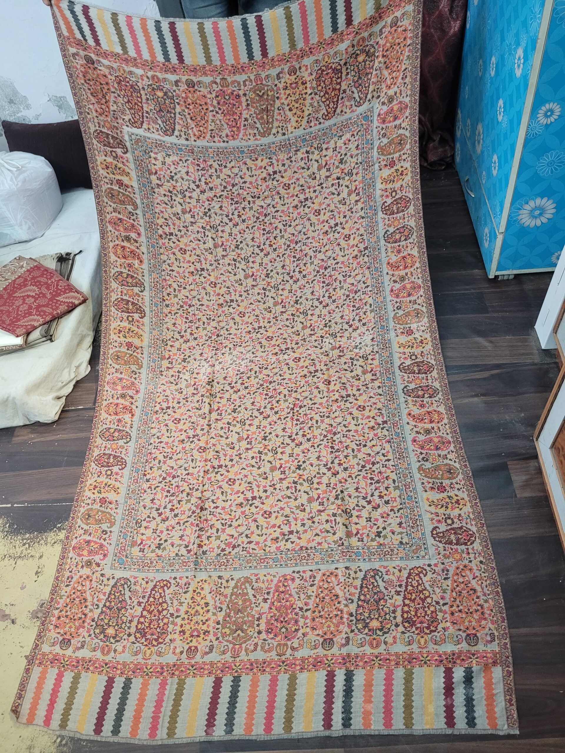 Kaani Finewool Shawl