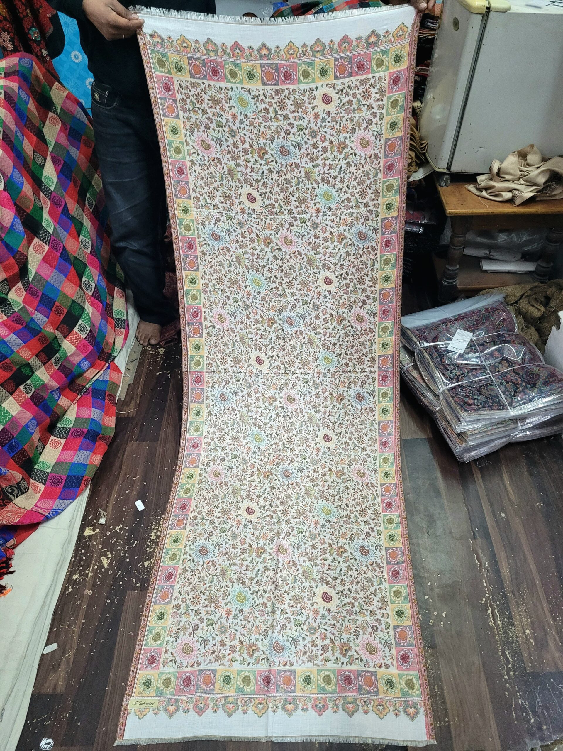 Fine Wool Kaani Stole