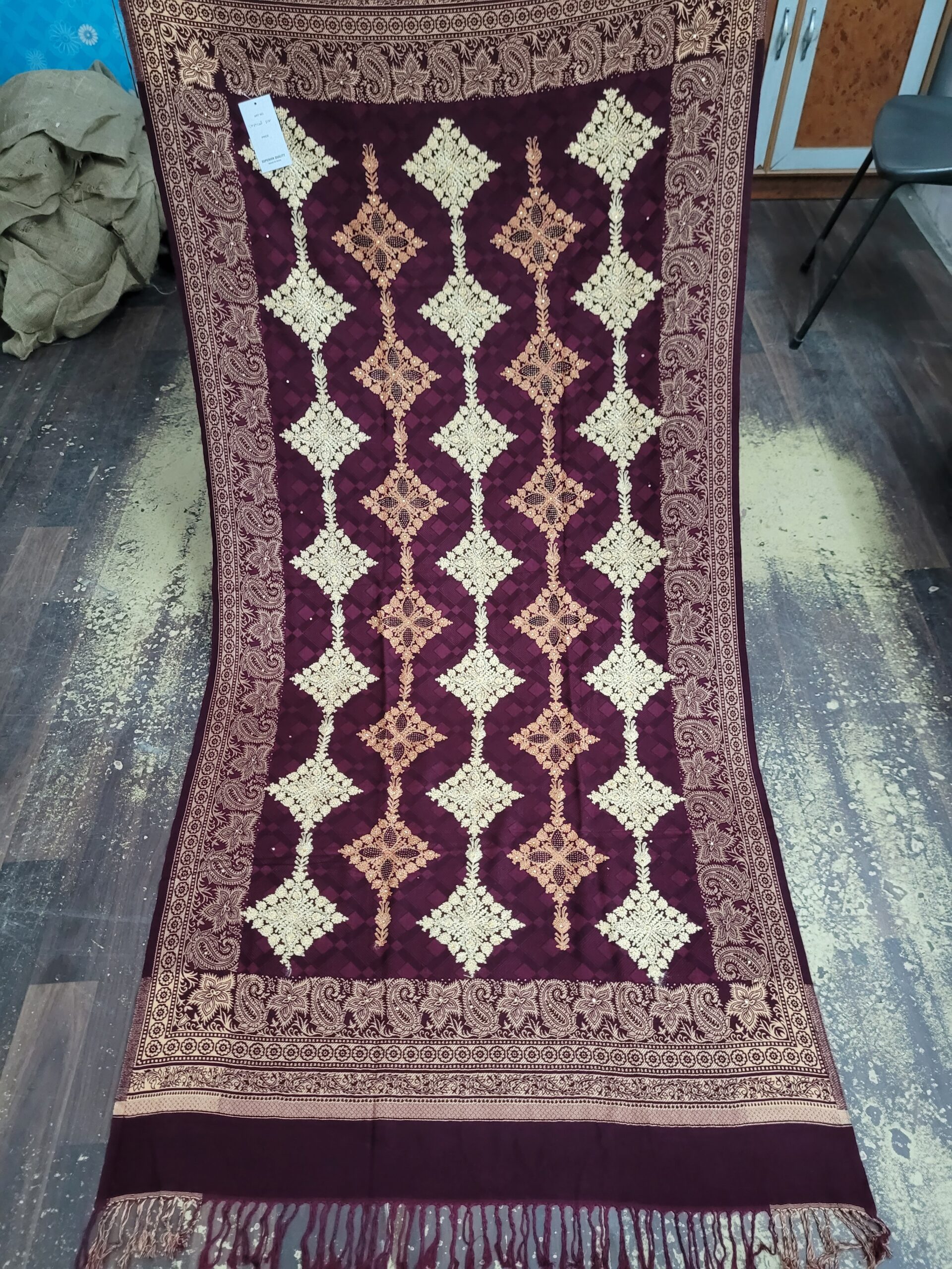 Embriodery acrylic fallion shawl