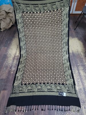 Embriodery acrylic jall shawl