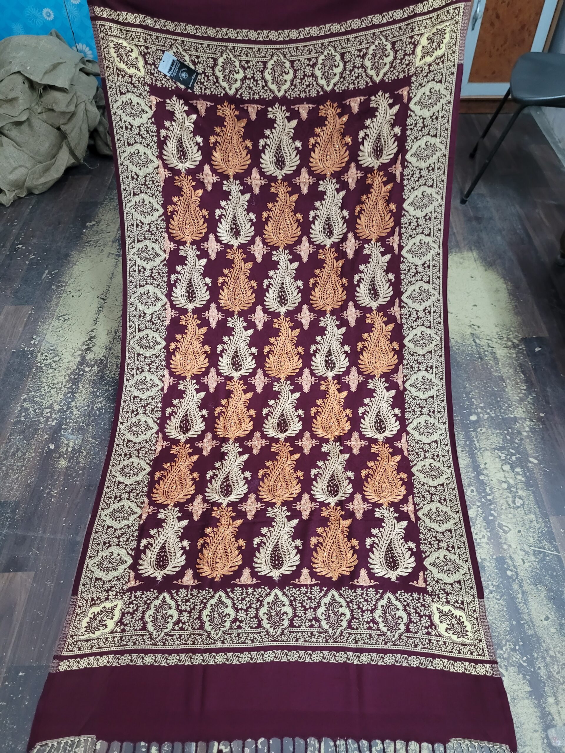 Embriodery acrylic luiston shawl