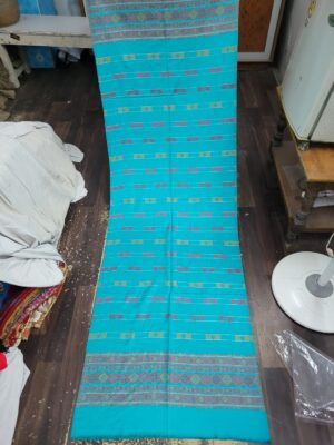 Acrylic kaani stole