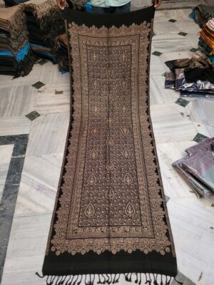 Zaari fine pollywool stole