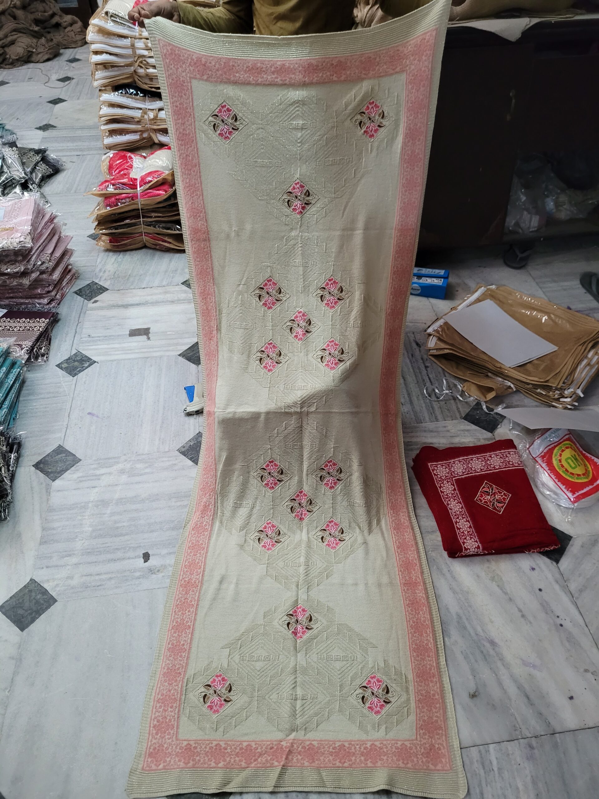 Knitting acrylic pure wool designer stole