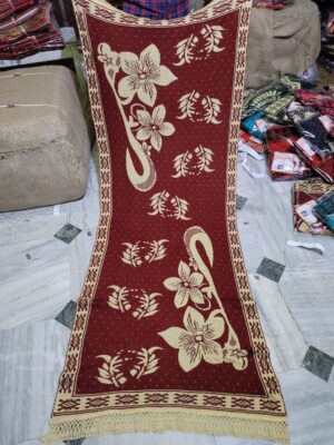 Knitting shawl
