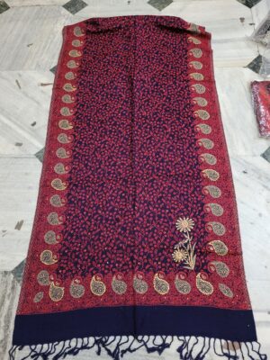 Acrowool floral stole