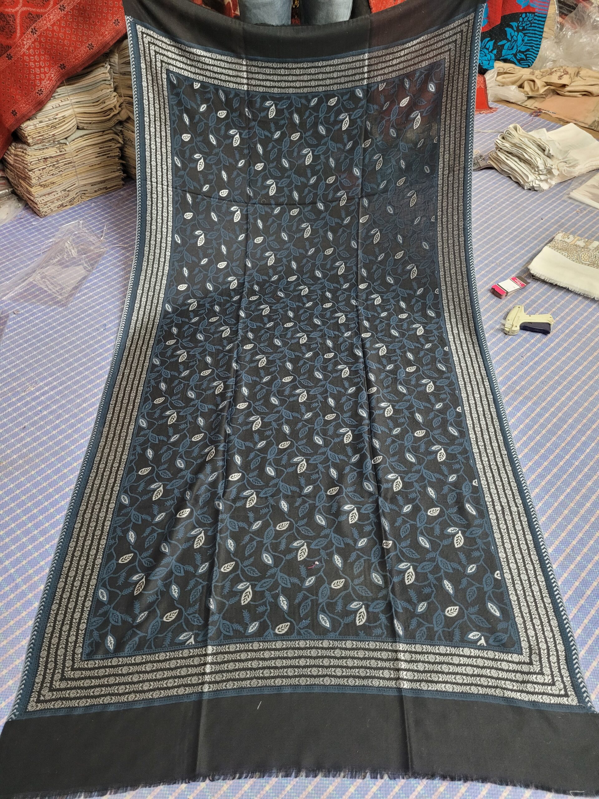 Resham Zaari Kaani Pure Wool Shawl