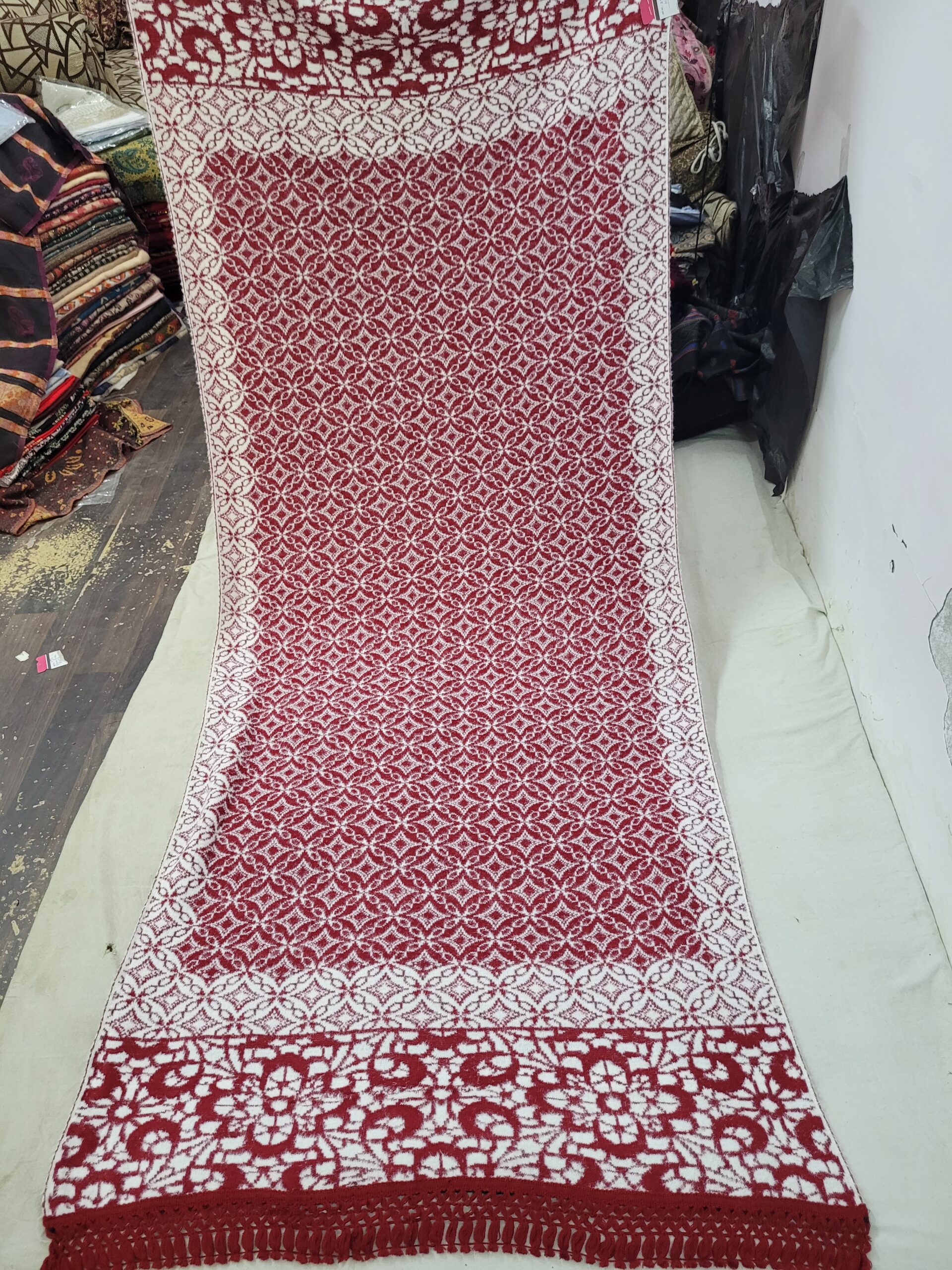 Knitting Dafodill Shawl