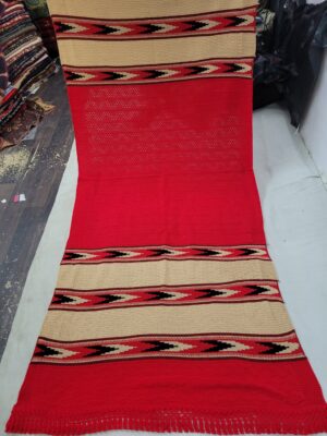 Knitting Dafodill Shawl