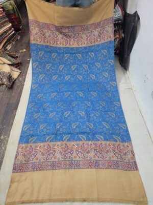 Acrylic Contrast Flower Shawl