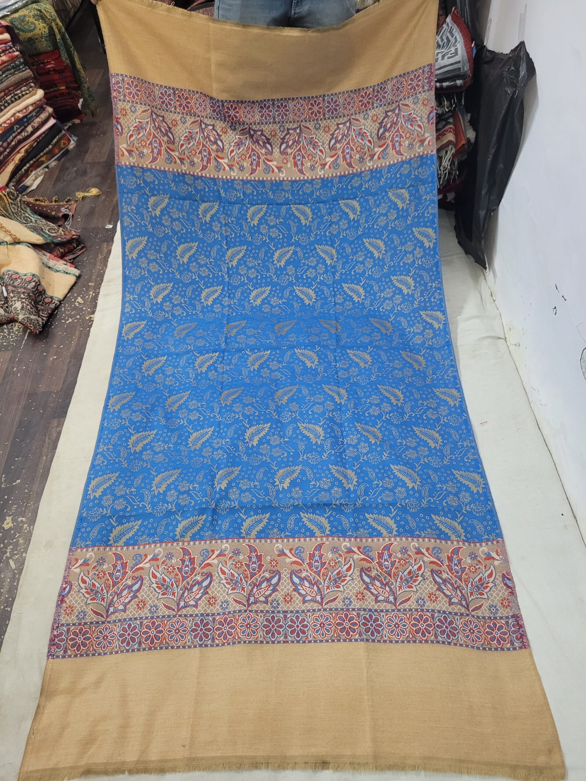 Acrylic Contrast Flower Shawl