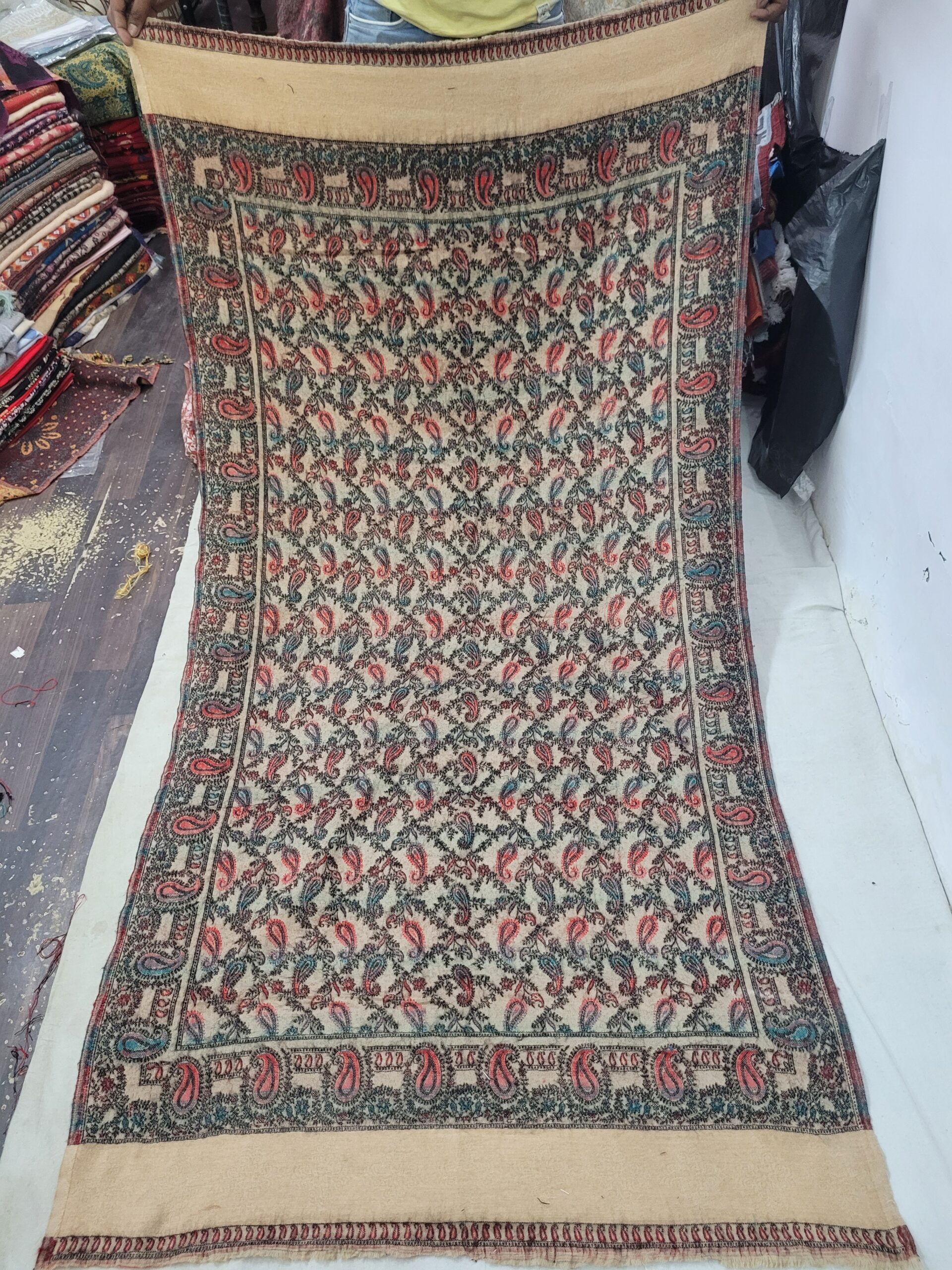 Acrylic Flower Jaal Shawl