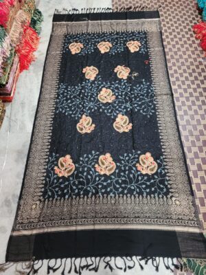 Embroidery Acrylic Shawl