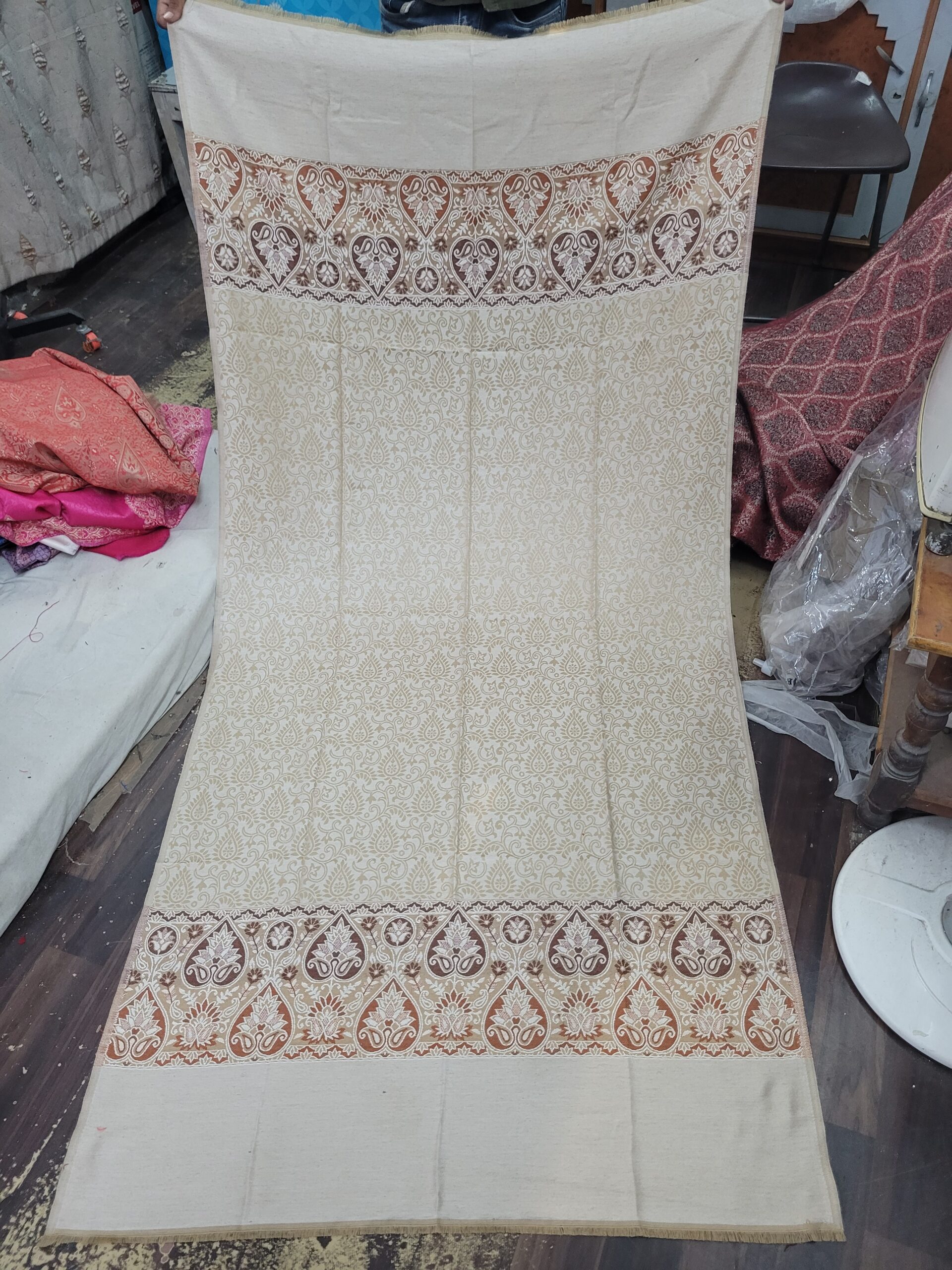 Jamavar Flower Palla Shawl