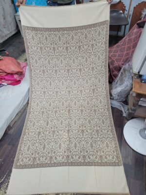 Jamavar Acrylic Flower Jaal Shawl