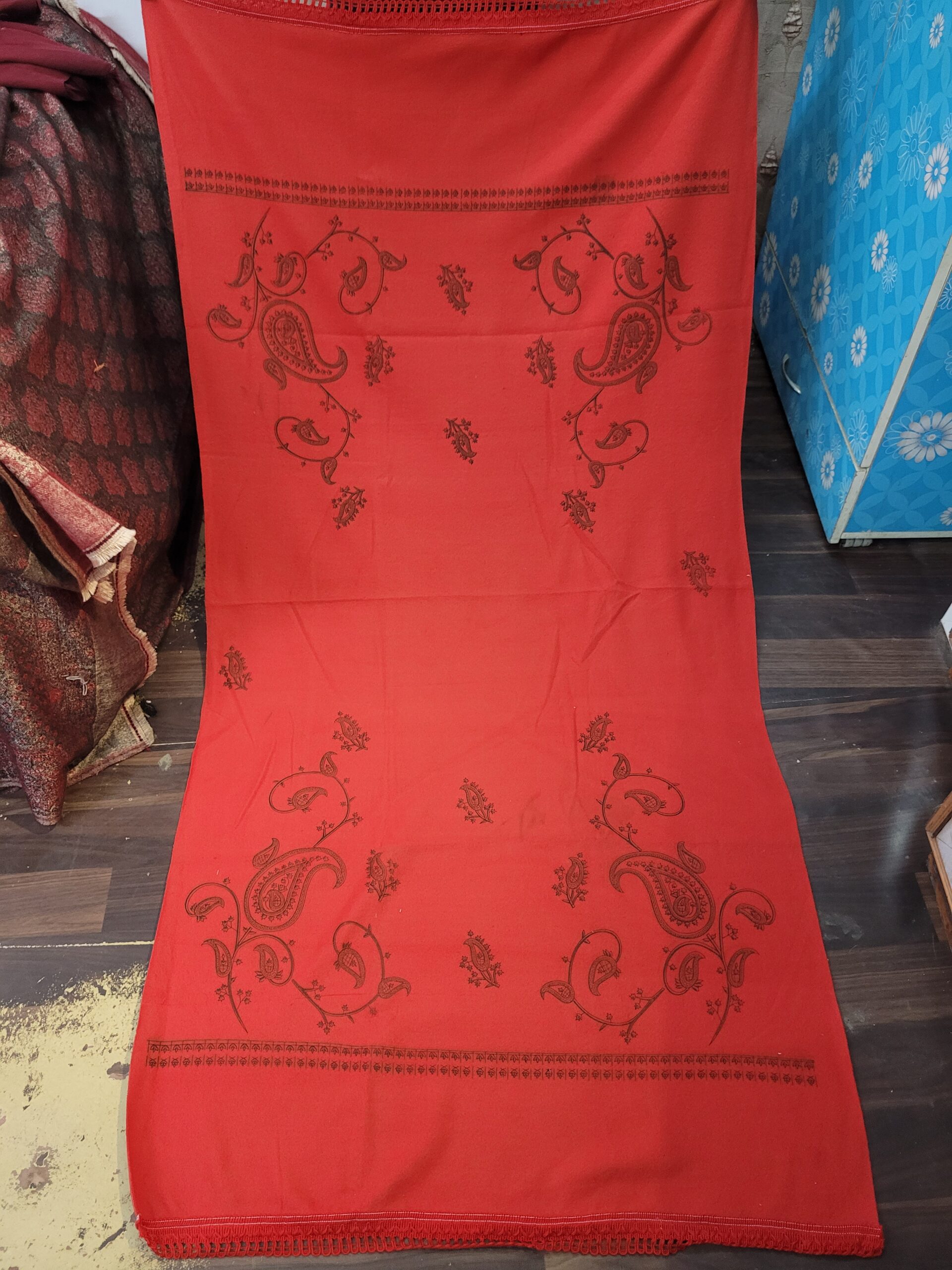 Polyester Velvet Shawl