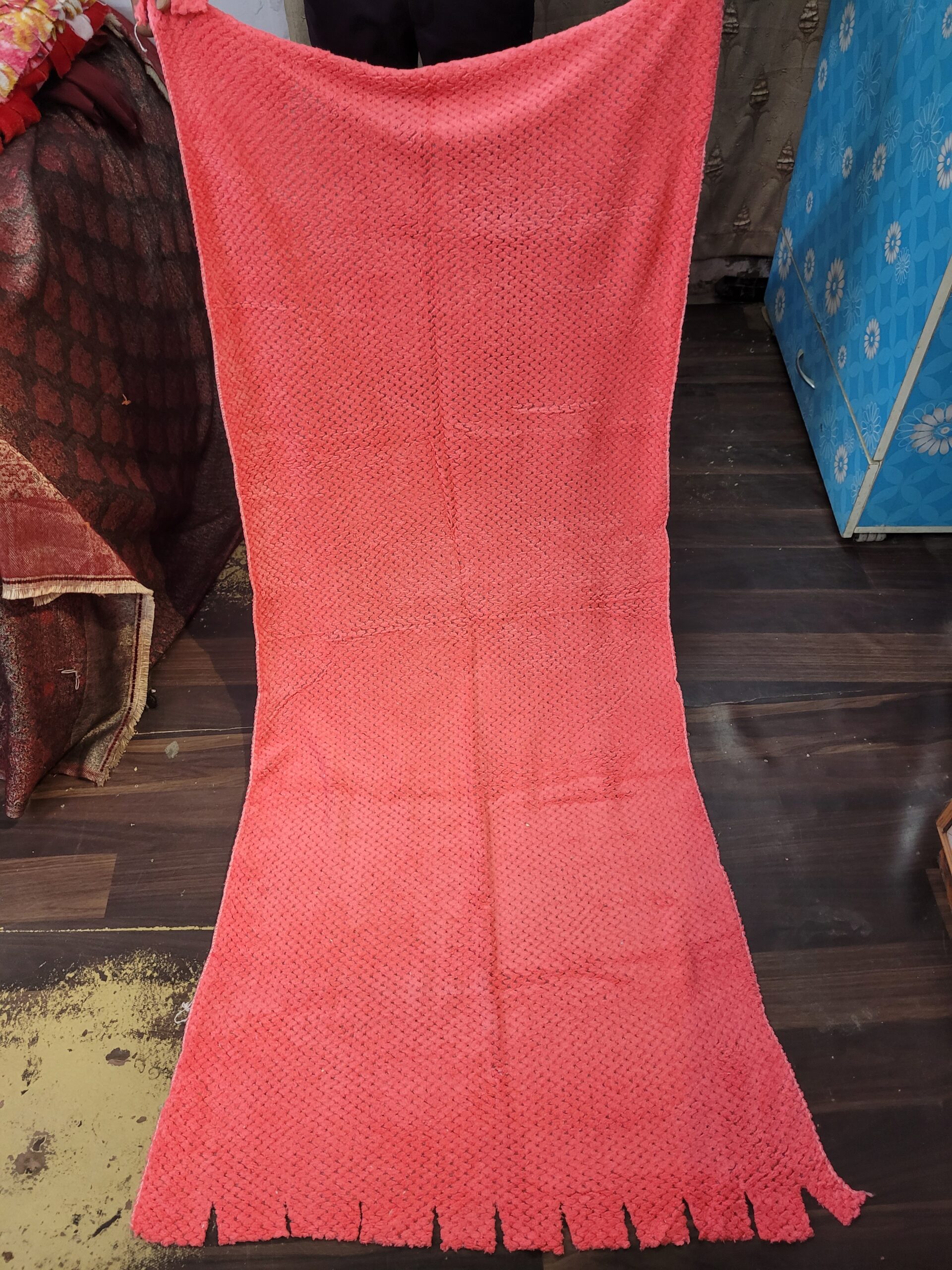 Polyester Velvet Dot Emboss Stole