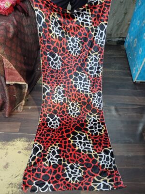 Polyester Velvet Tiger Design Stole