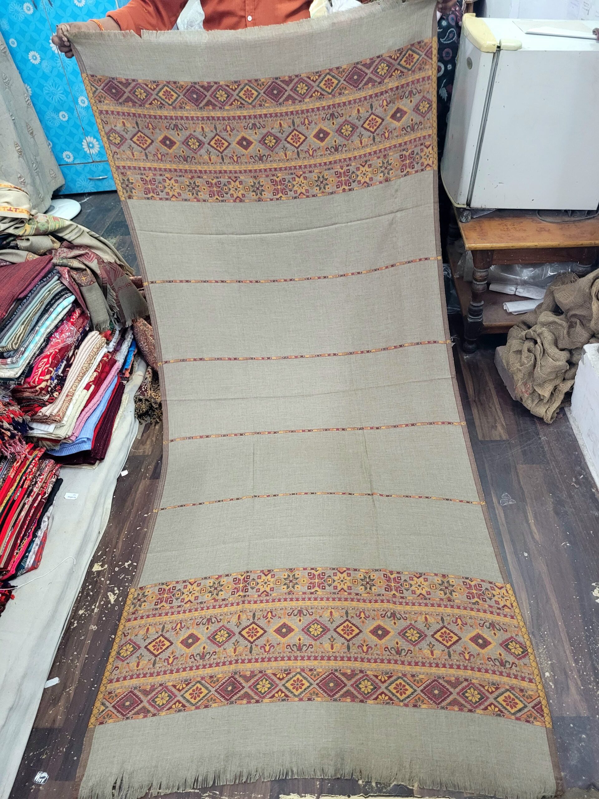 Fine Wool Kullu Shawl