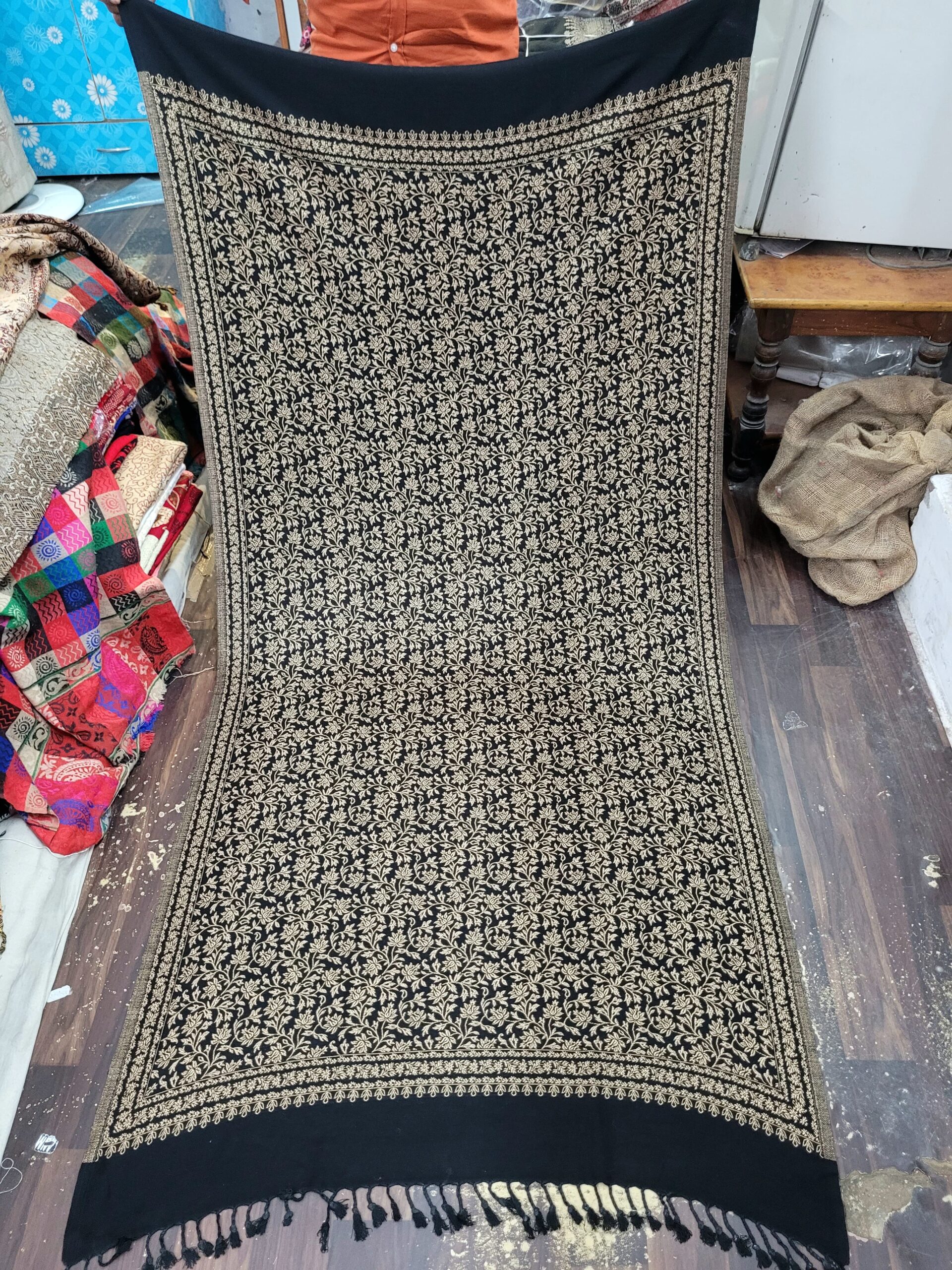 Zaari Acrowool Shawl
