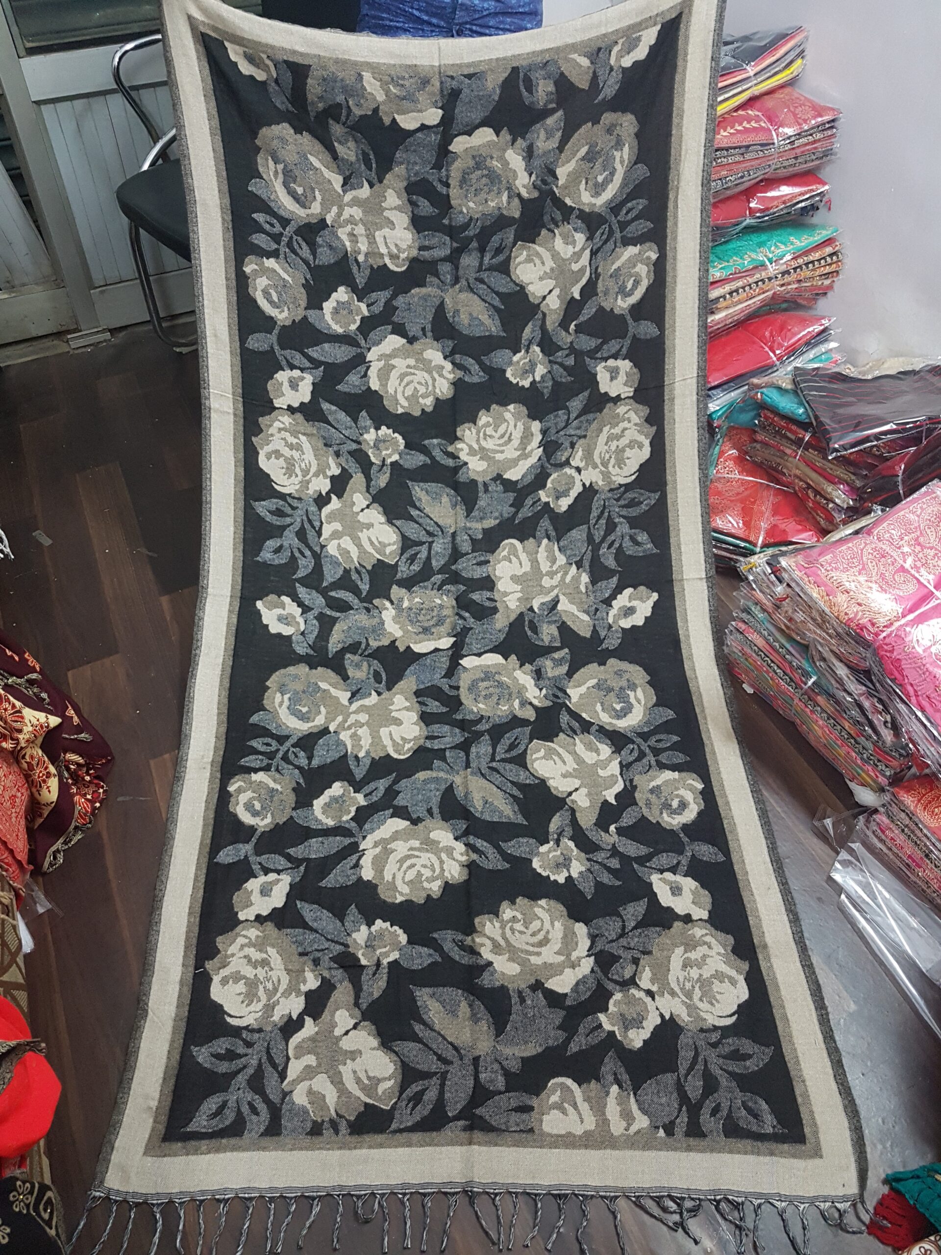 Acrylic Big Flower Shawl