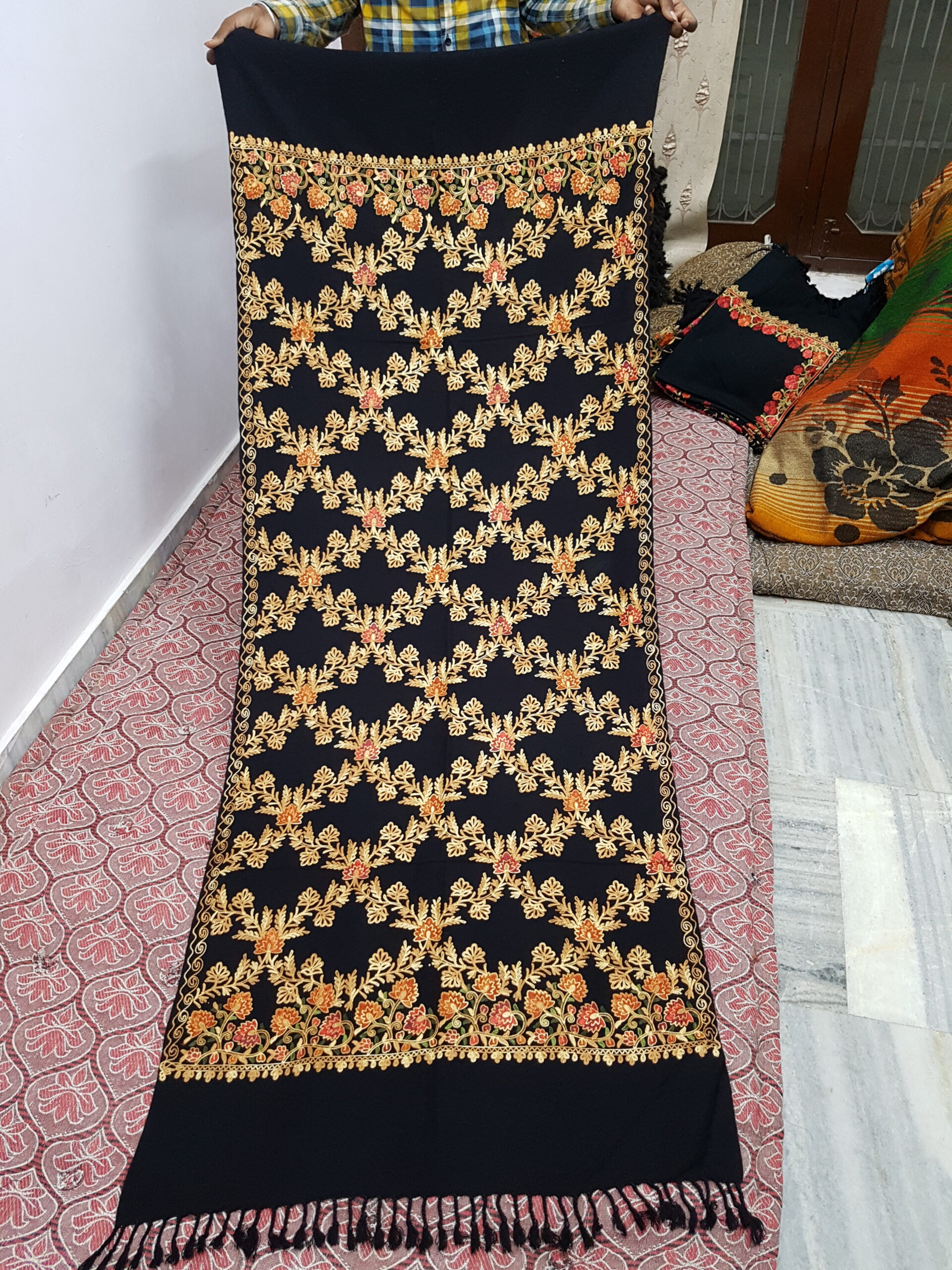 Acrylic Embriodery Stole