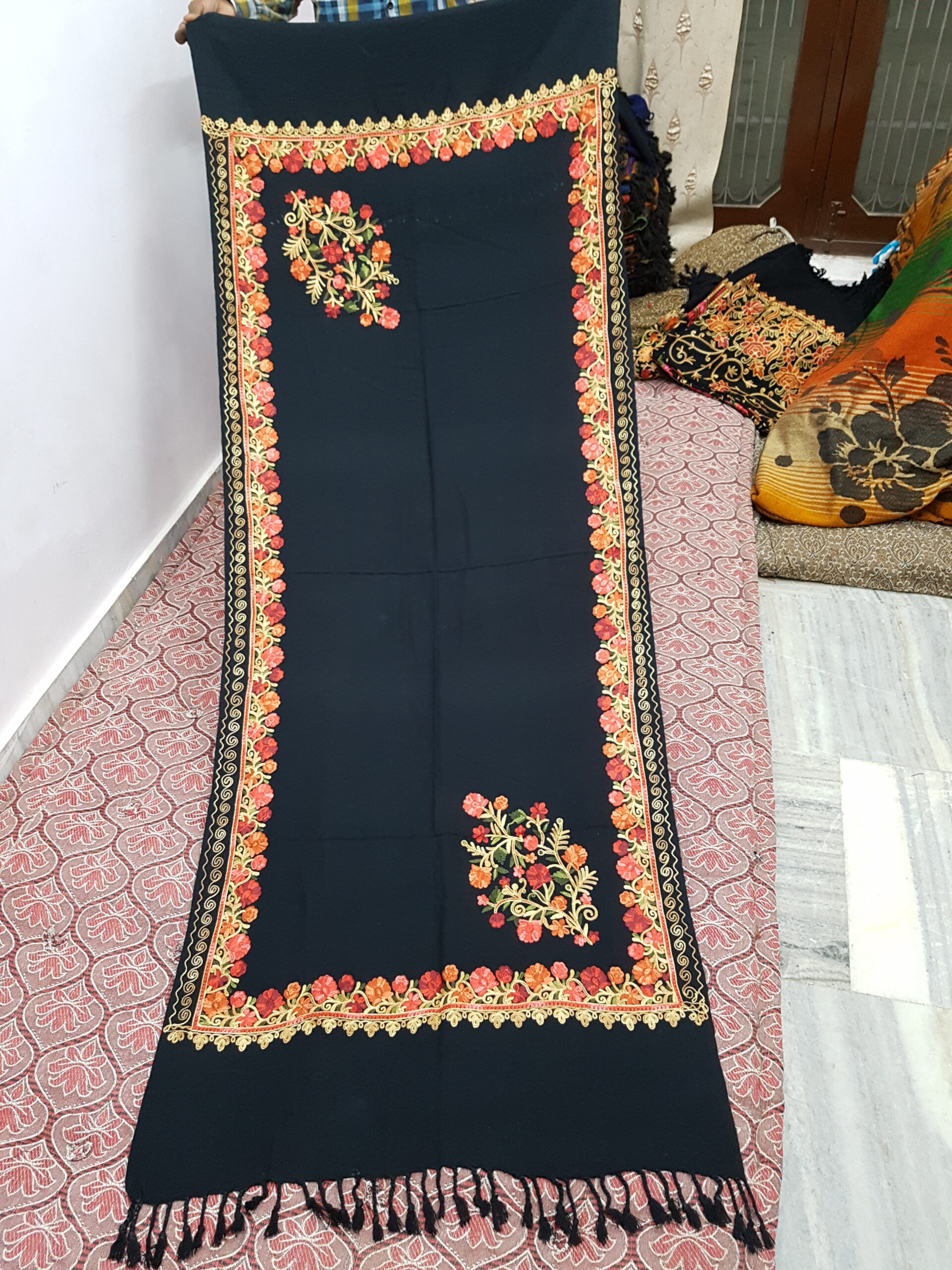 Acrylic Embriodery Stole