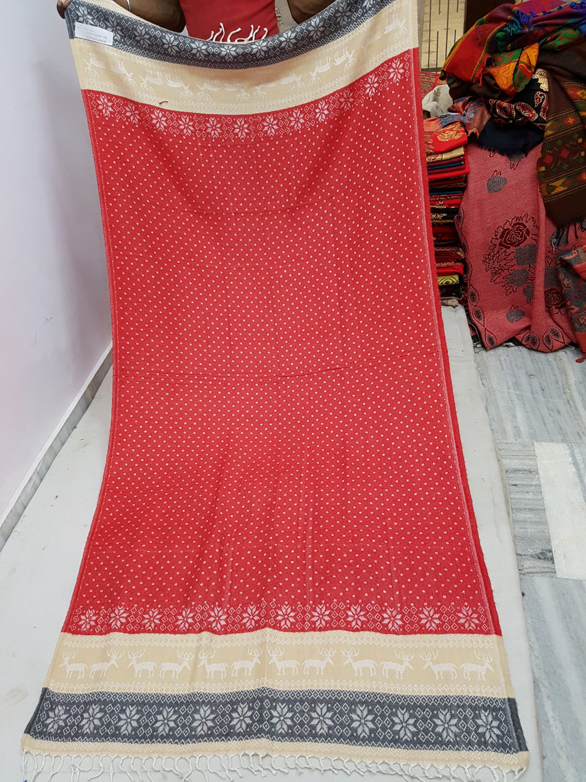 Acrylic Figure Shawl