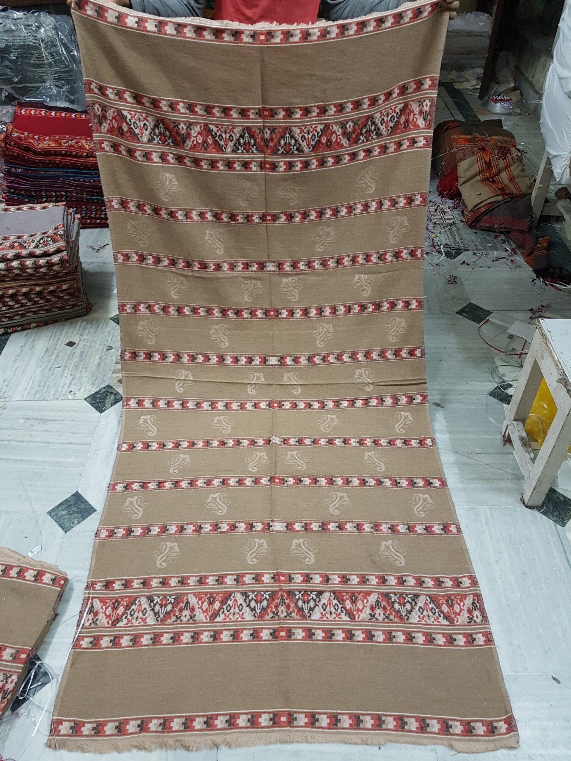Acrylic Linning Patta Shawl