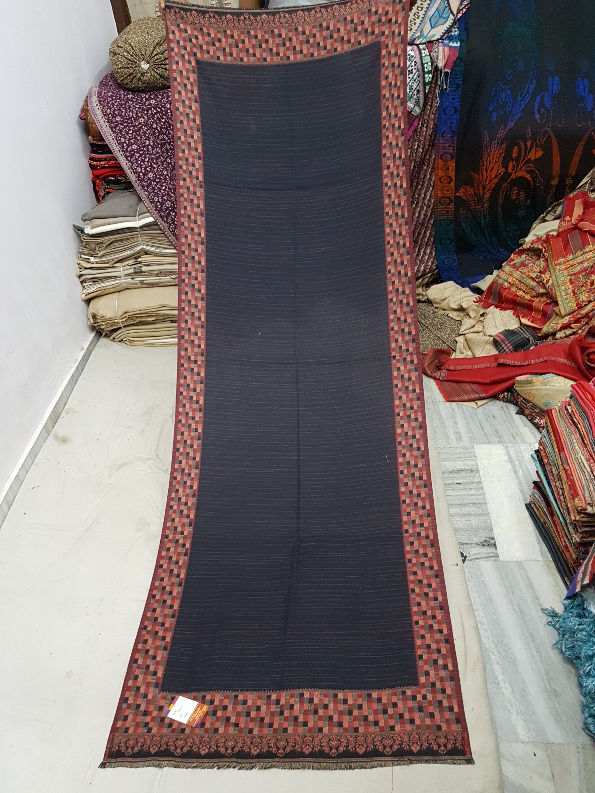 Border Semi Pure Stole