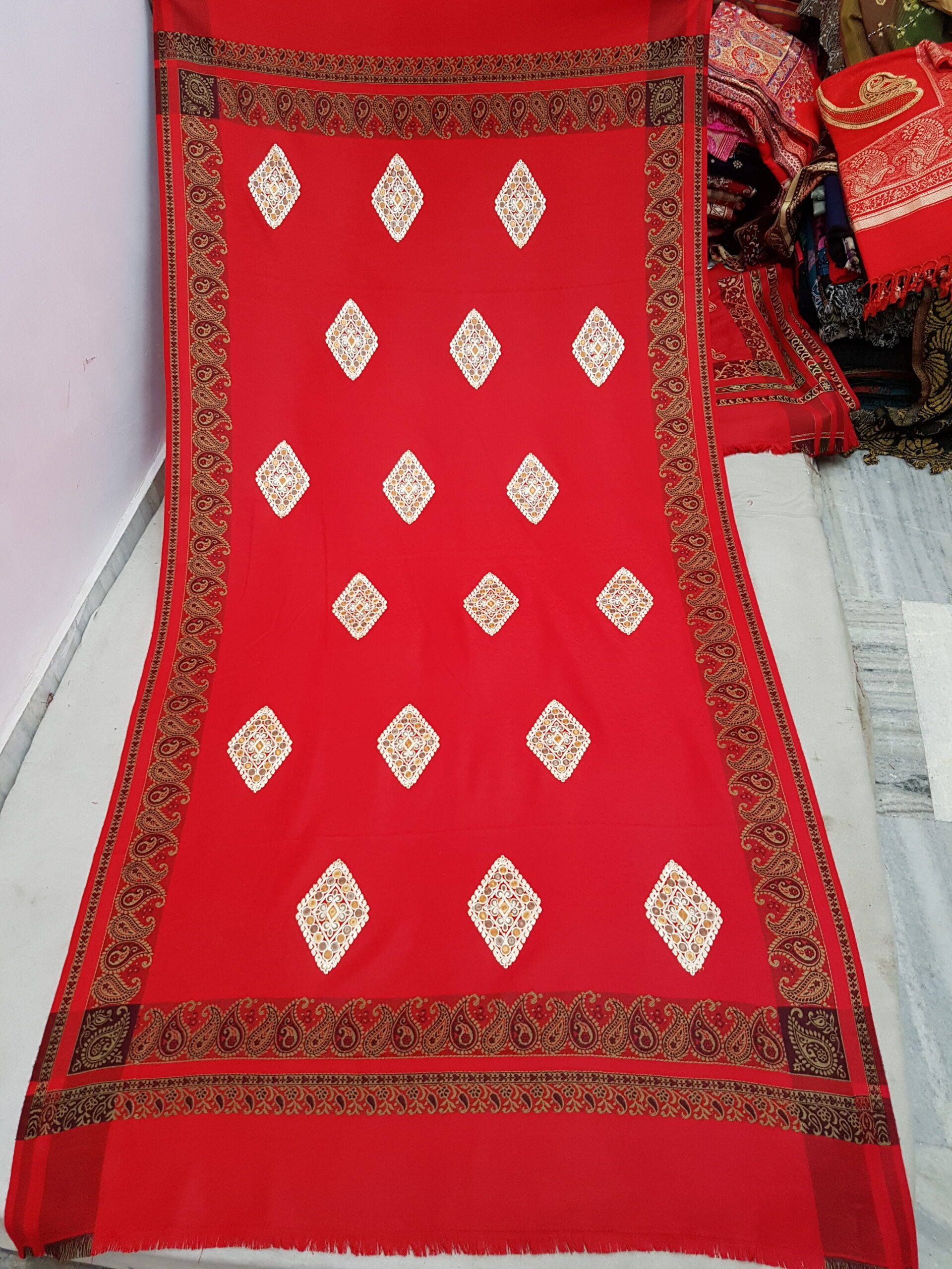 Embroidery Cashmilion Shawl