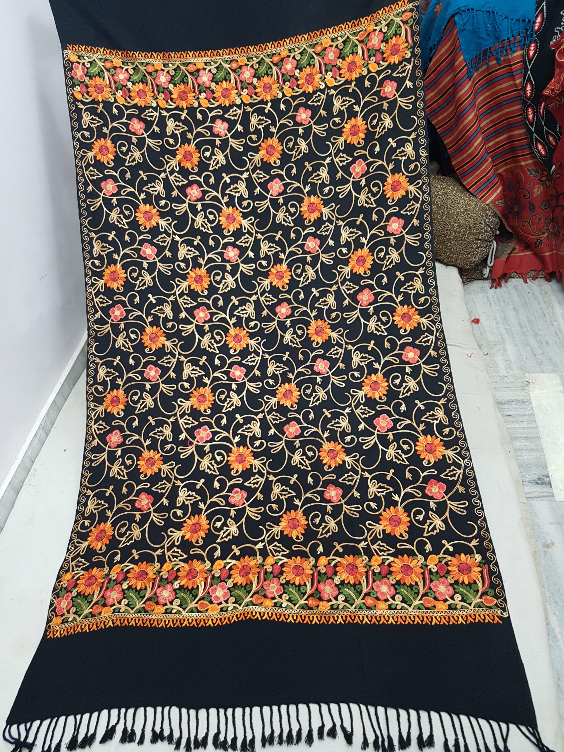 Embroidery Jaal Cashmilon Shawl
