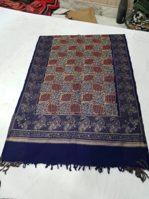 Embroidery viscose acrylic stole