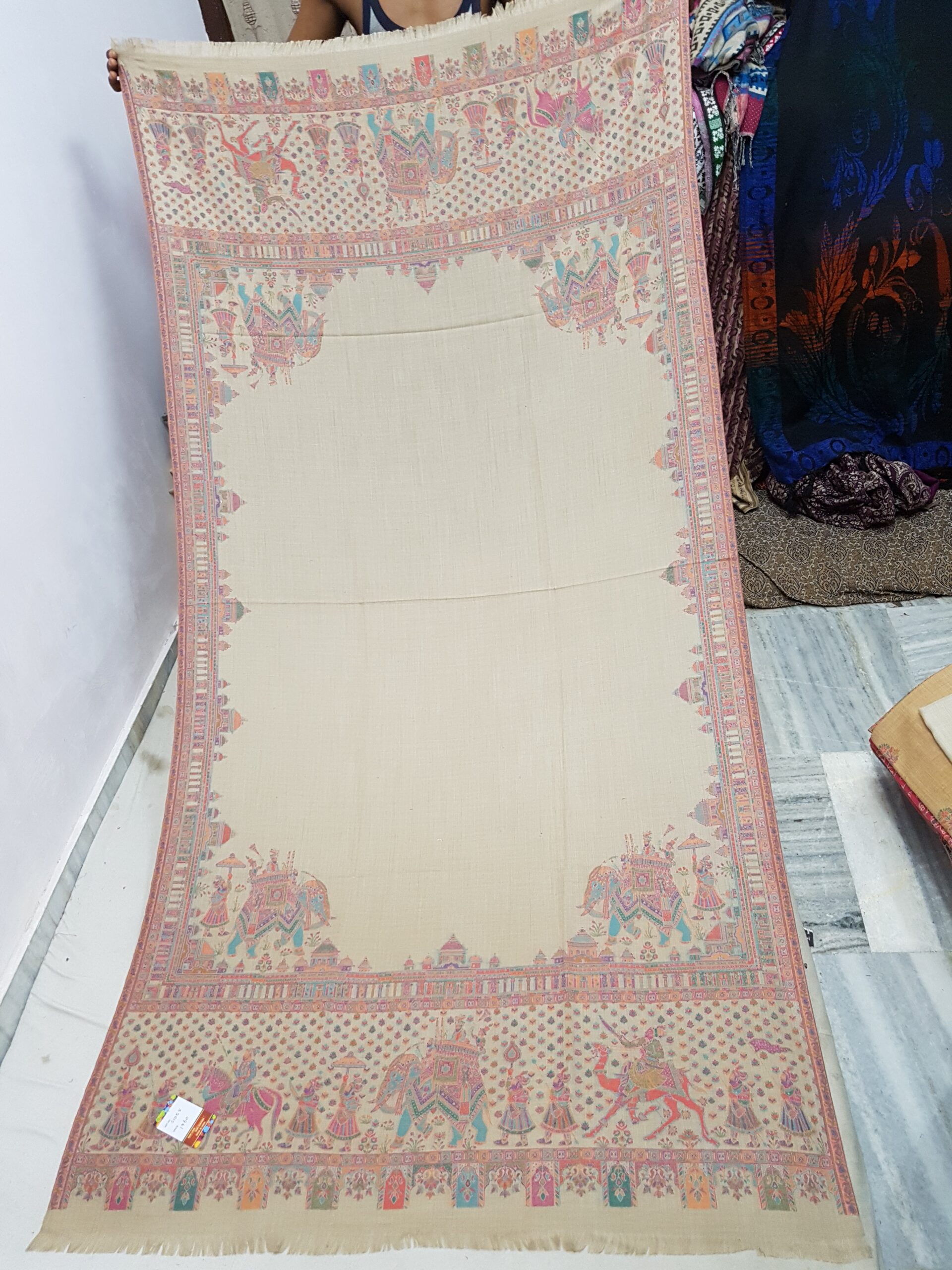 Kaani Figure Shawl