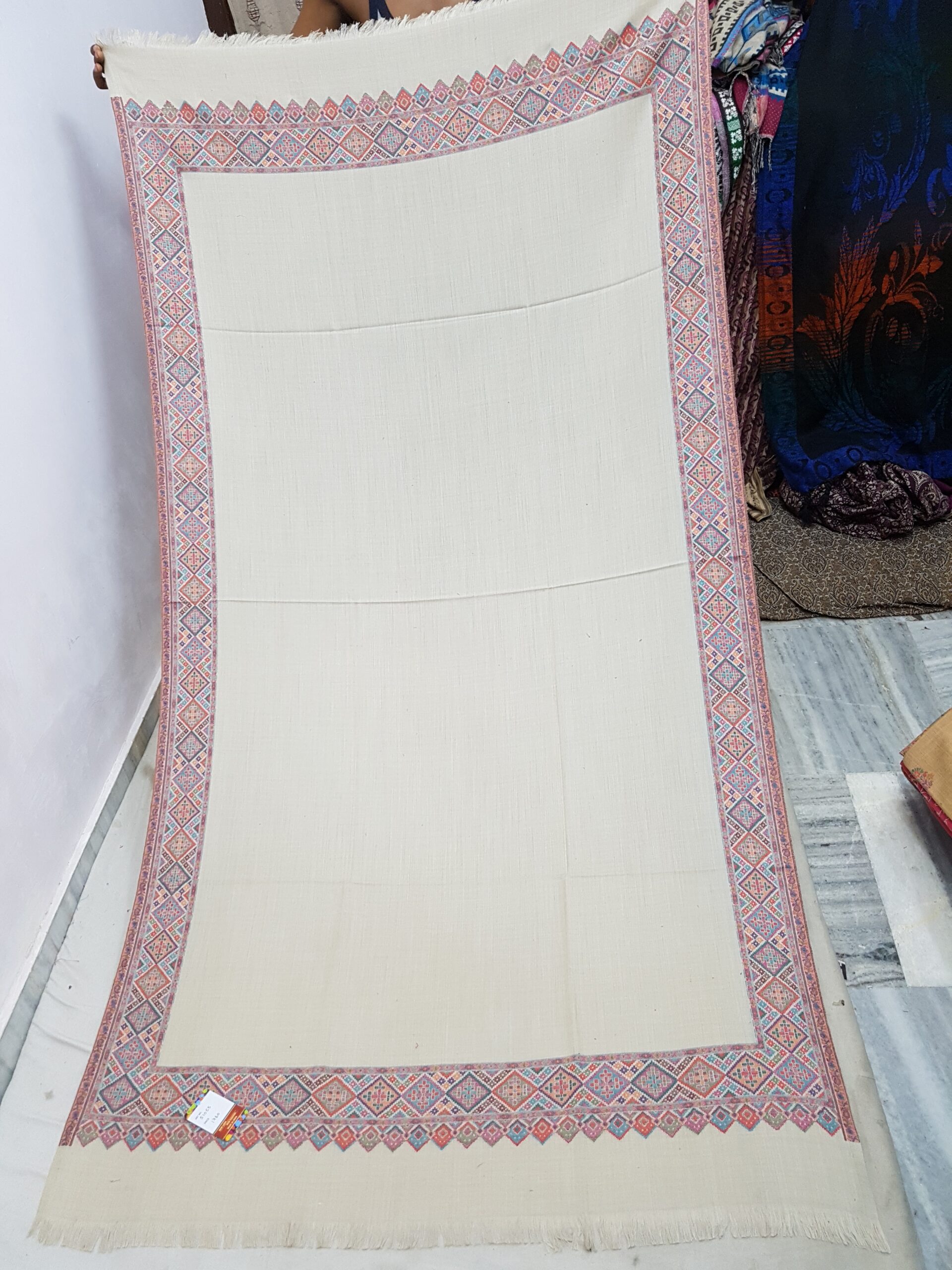 Kullu Border Kaani Shawl