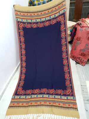 Multy Cutting Pollywool Shawl