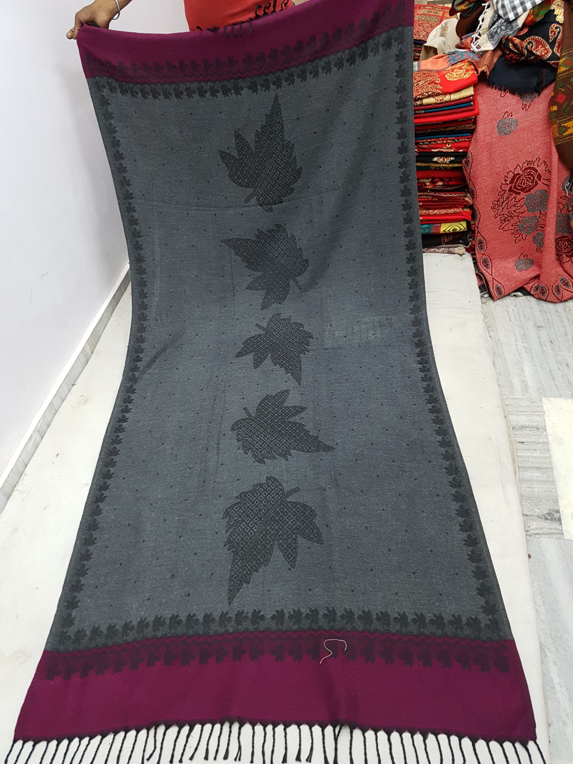 Paan Patta Acrylic Shawl