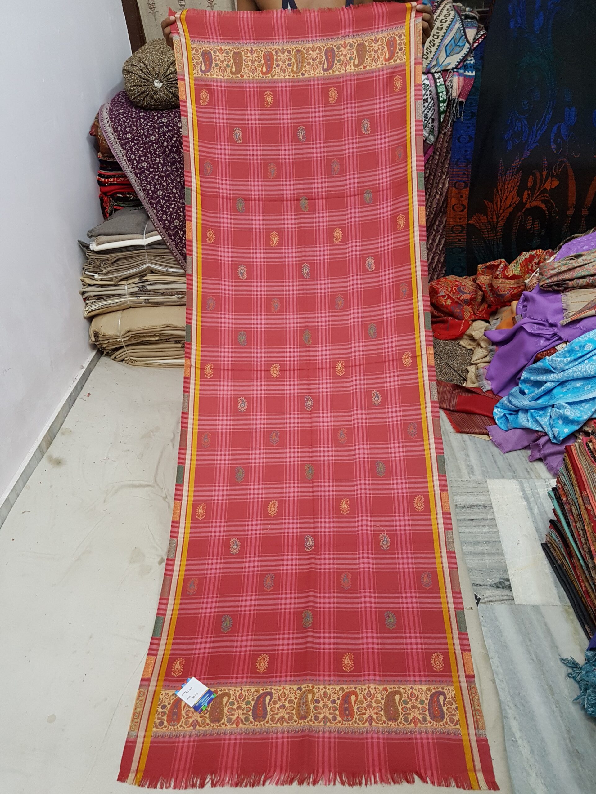 Pure Wool Buti Check Stole