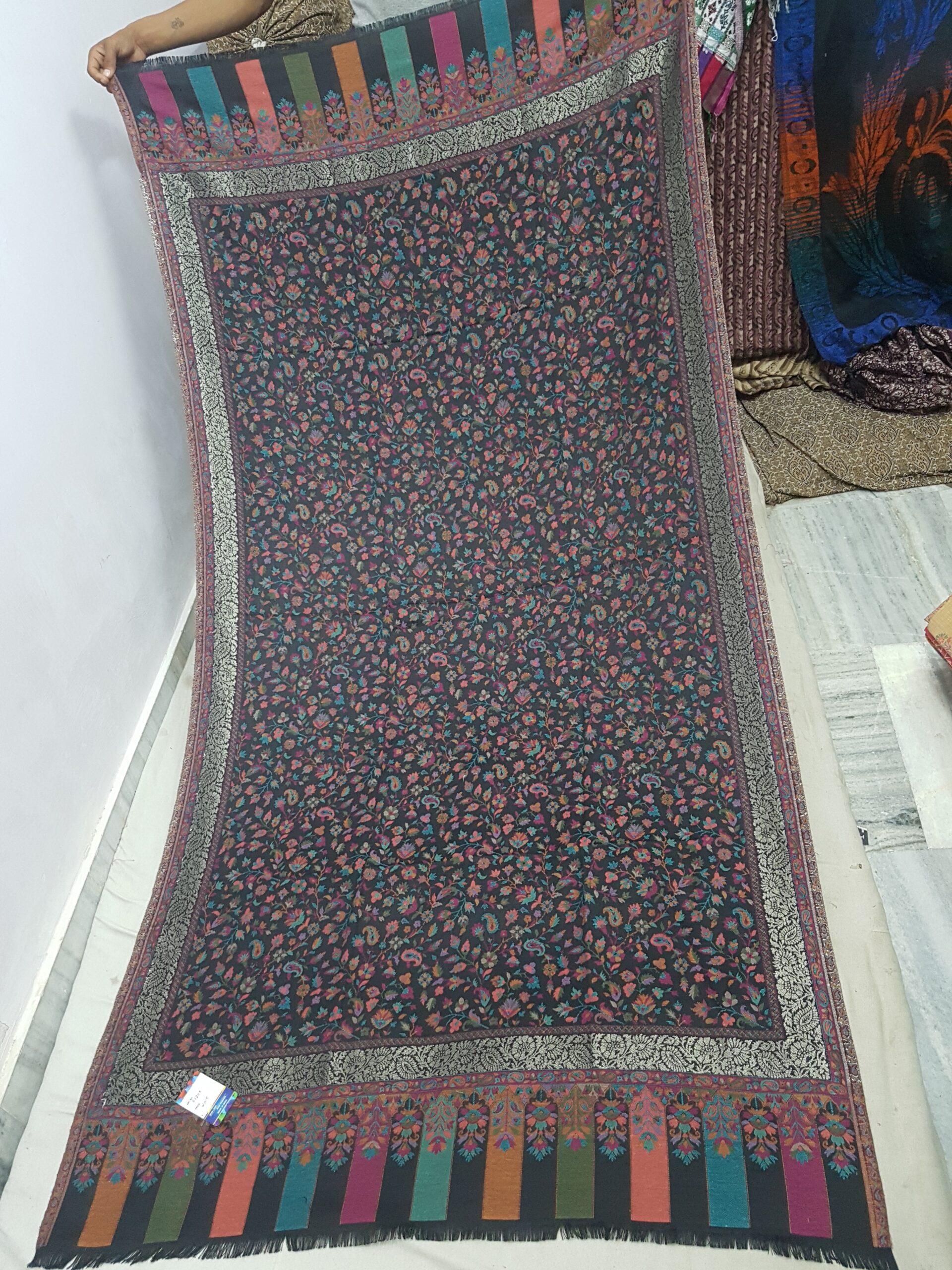 Pure Wool Kaani Zaari Shawl