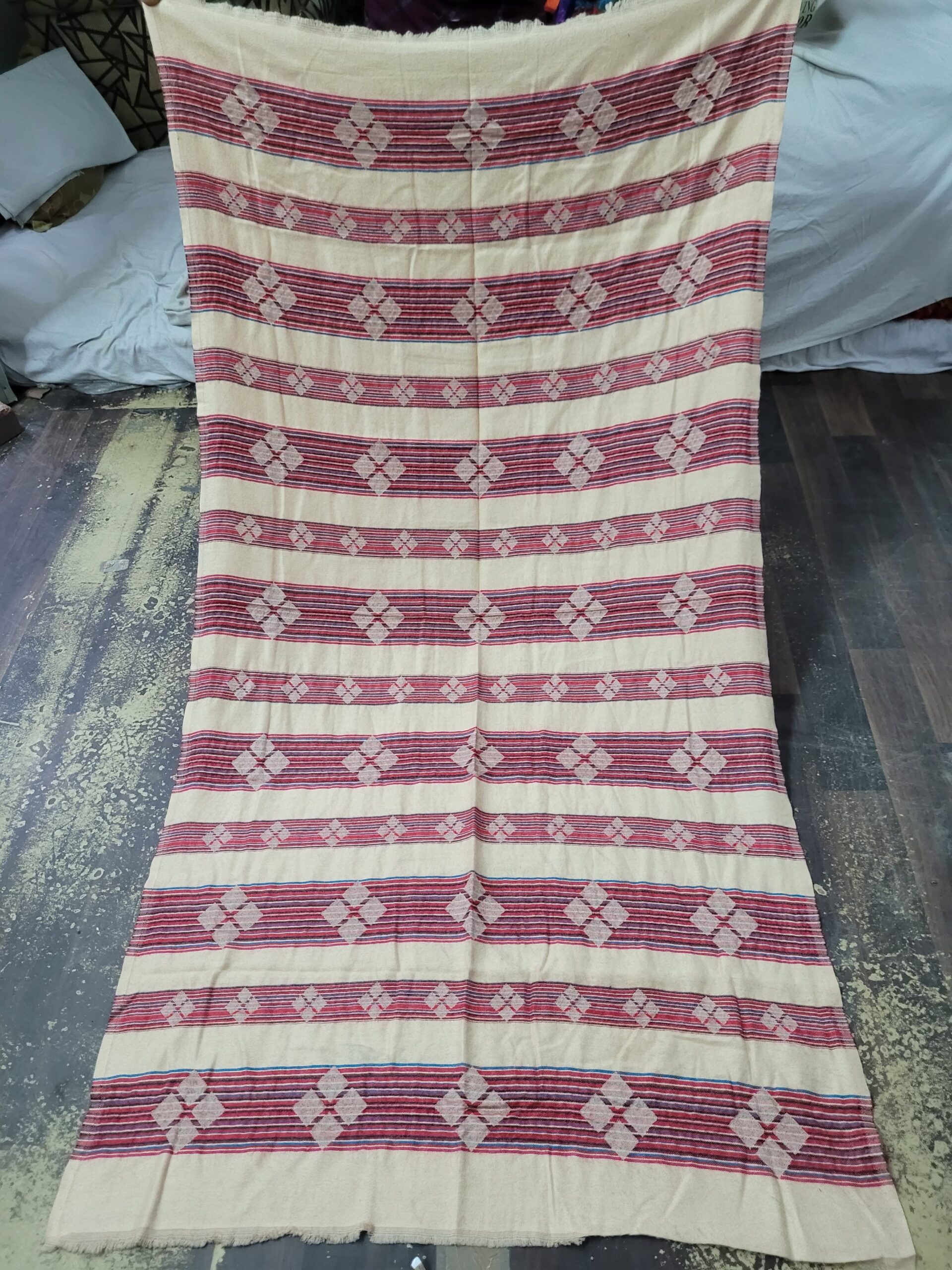 Acrylic raising line flower shawl