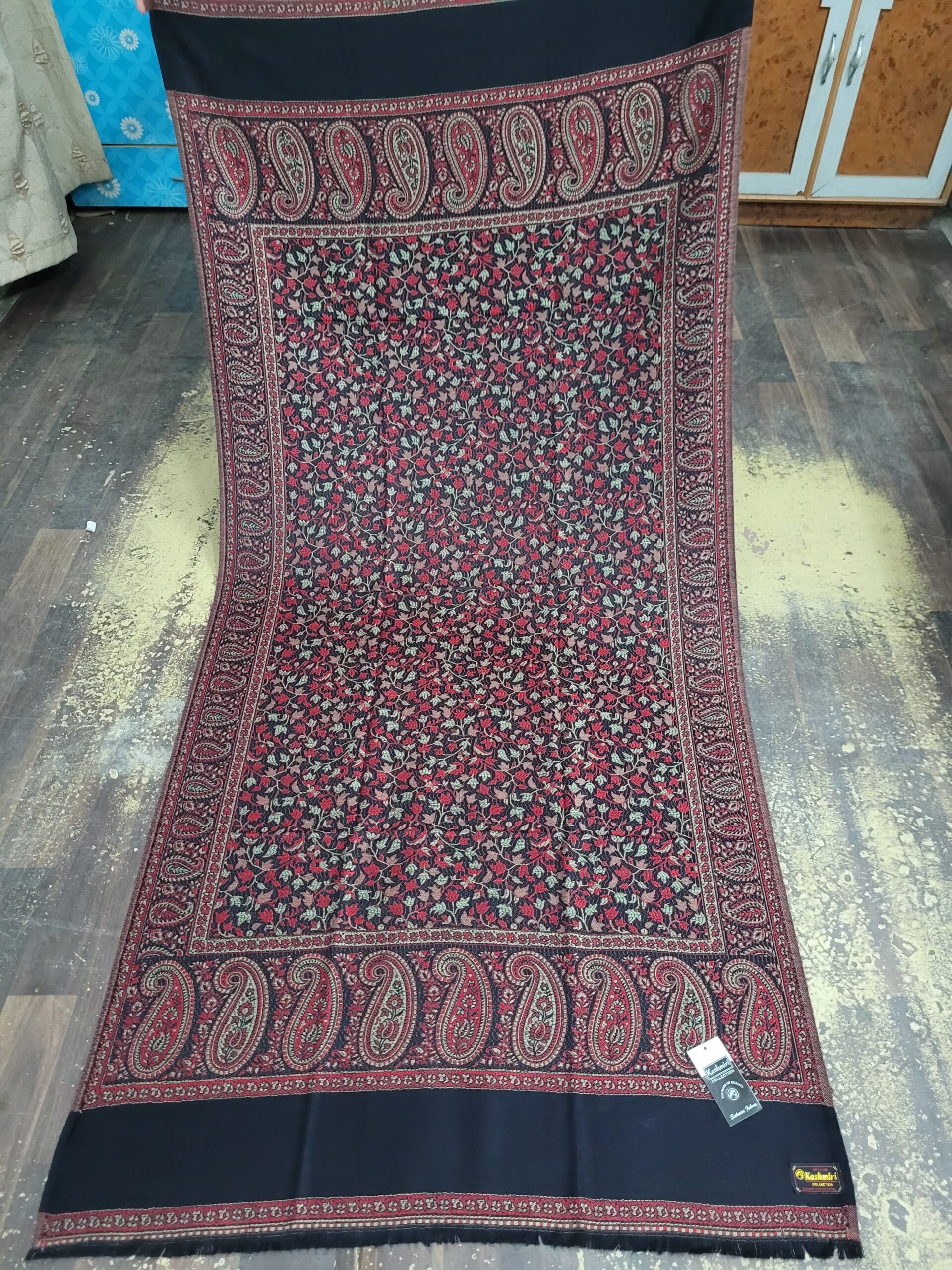 Cashmilon kaani shawl