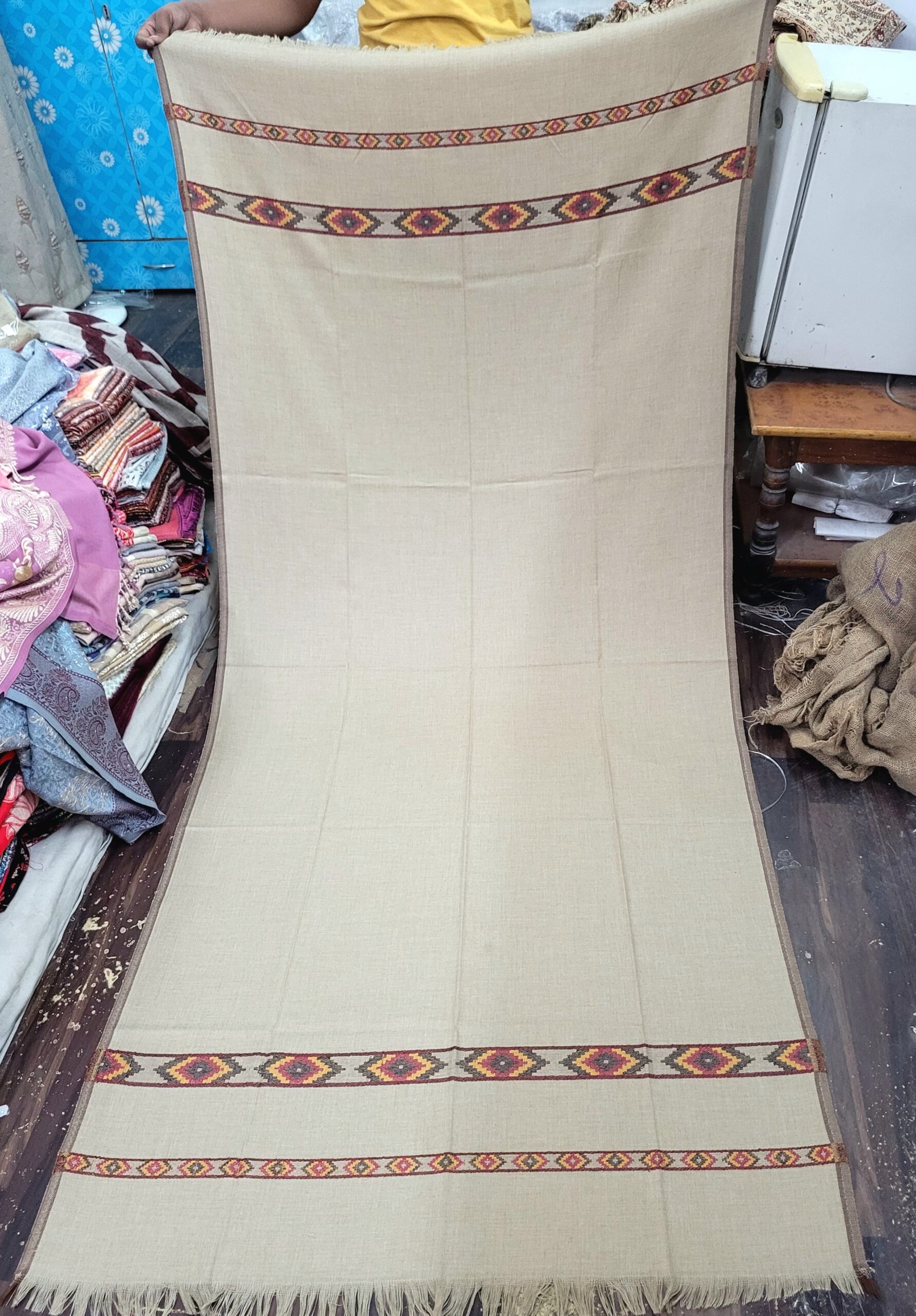 Kullu Fine Wool Lohi