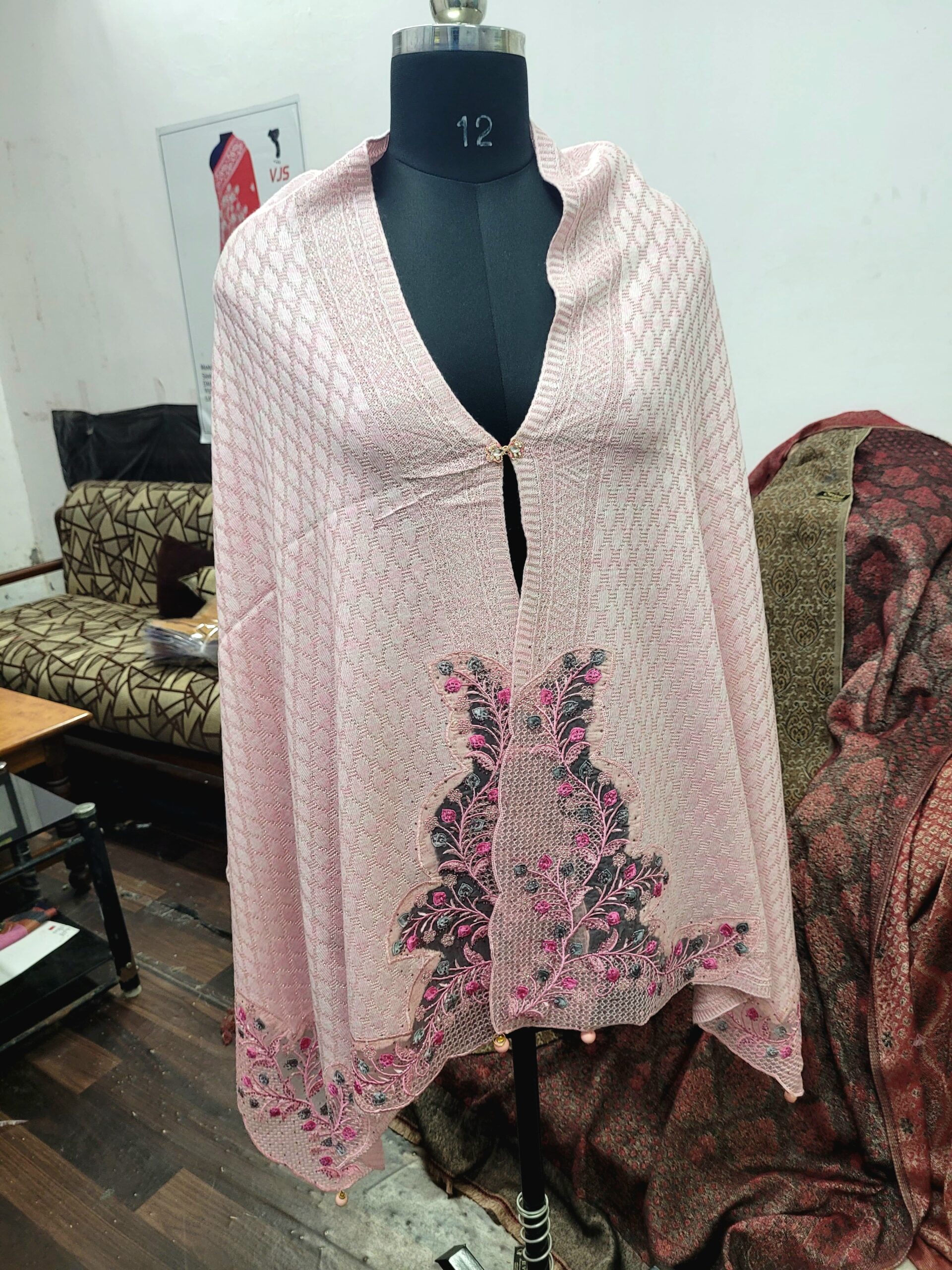 Knitted Embriodery Stole