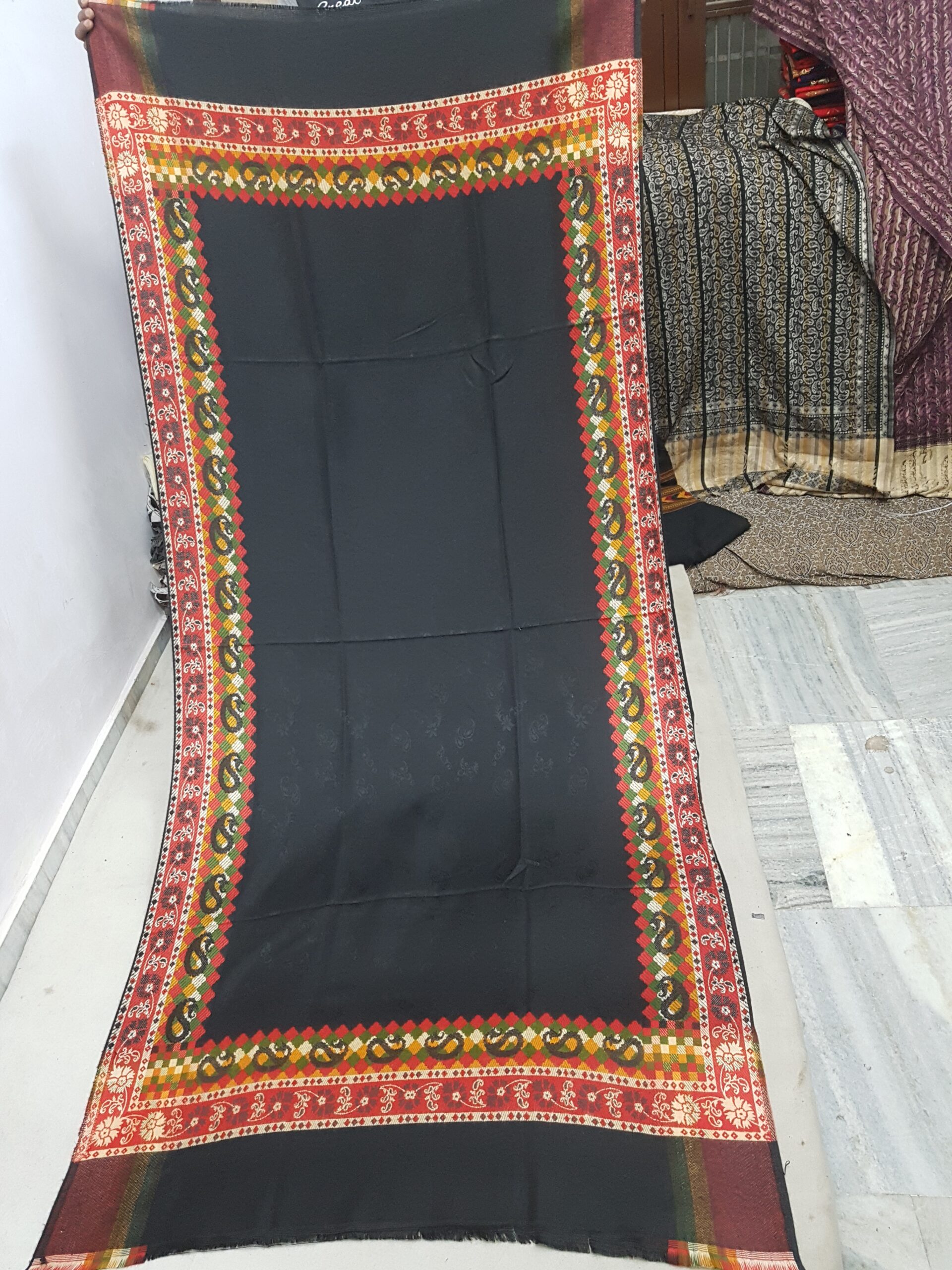 Border Acrylic Shawl