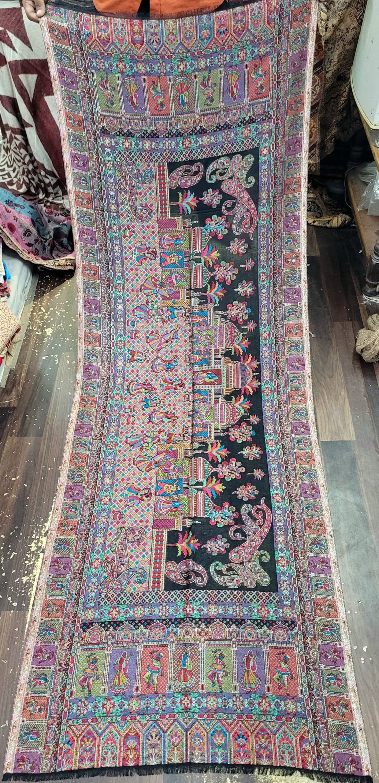 Pure Wool Zaari Kaani Stole