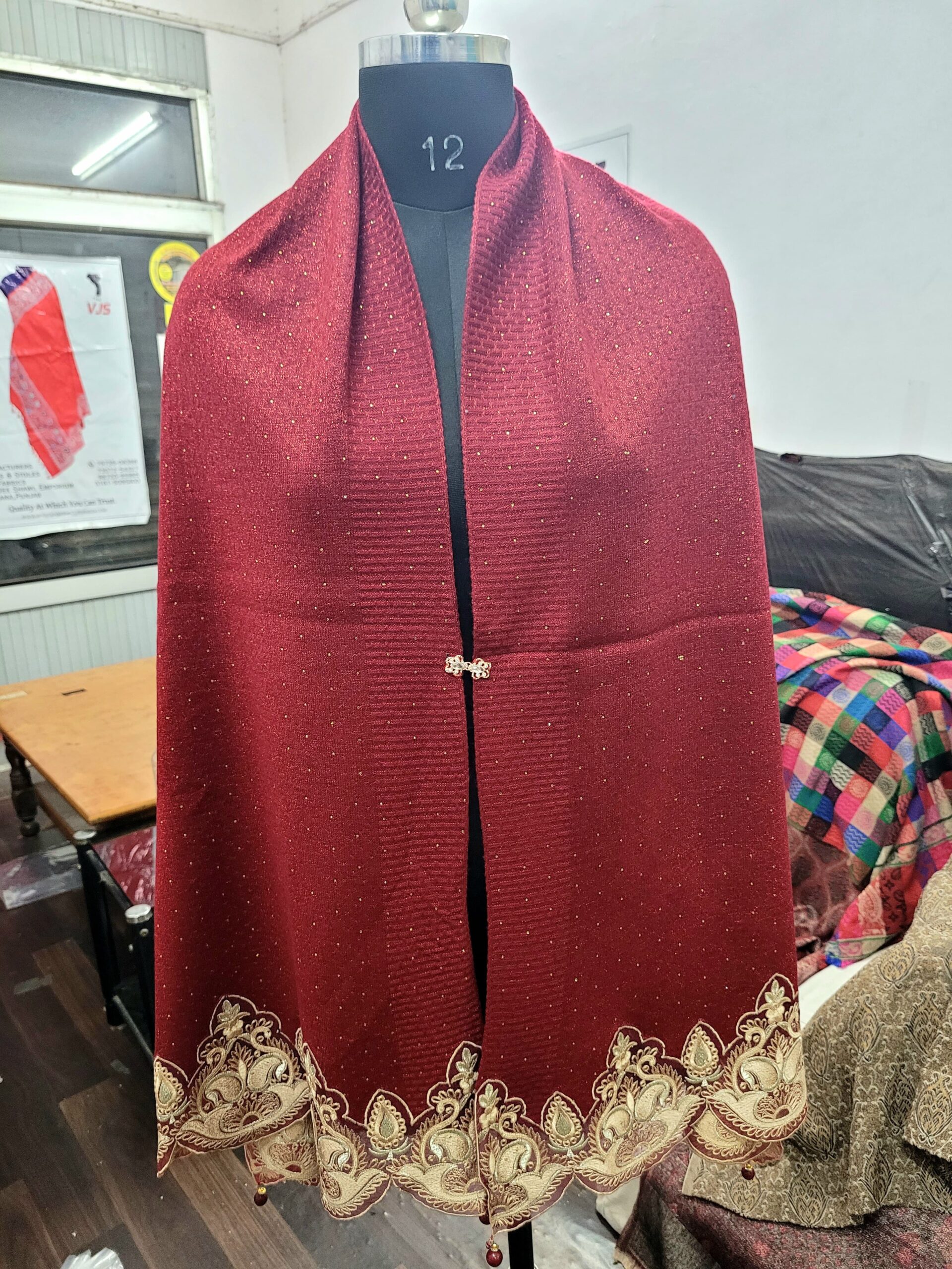 Knitted Embriodery Stole