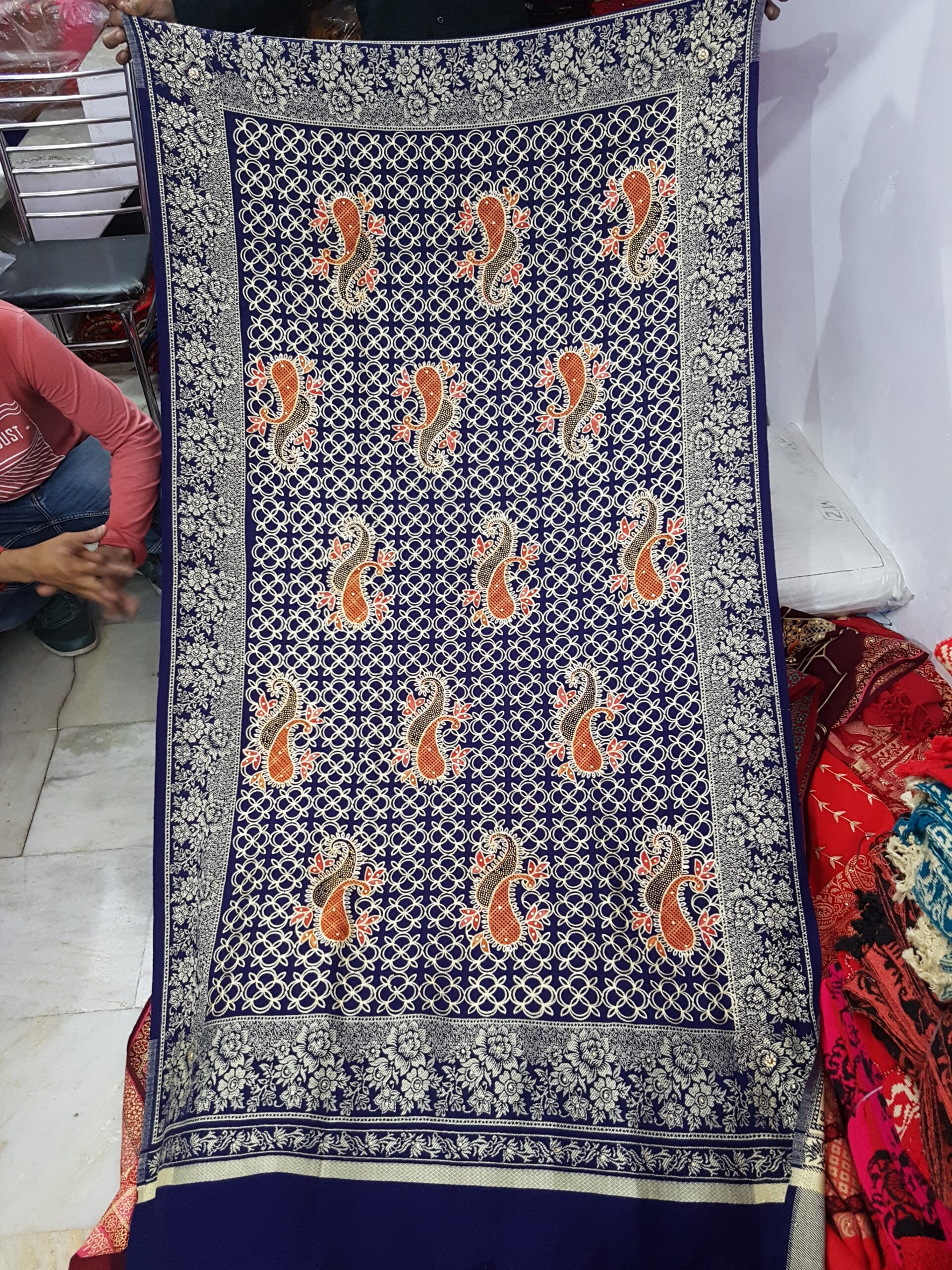 Embroidery Viscose Jaal Shawl