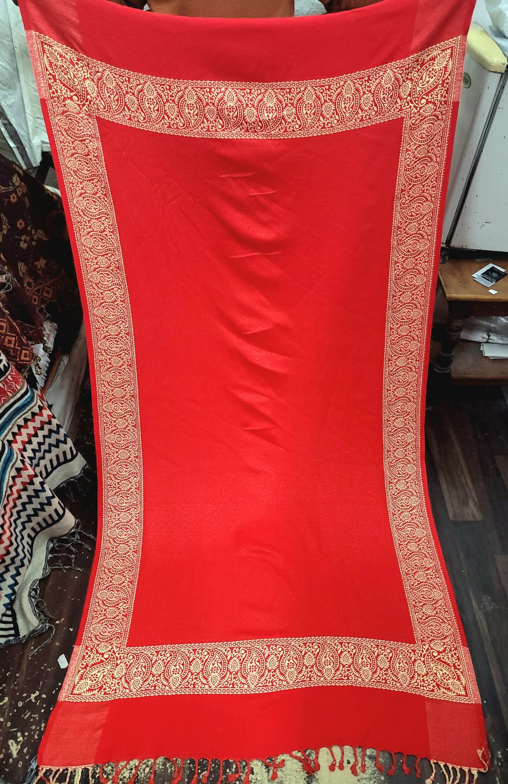 Border Leeva Shawl