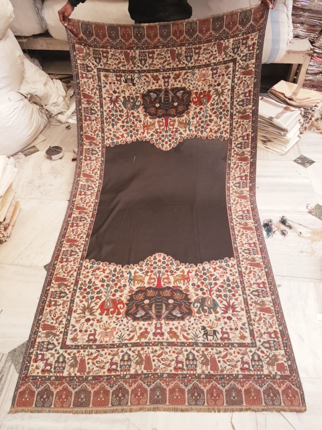 Kaani Cutting Shawl